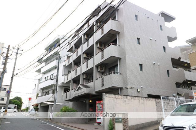 ロイヤルコンフォート寺塚