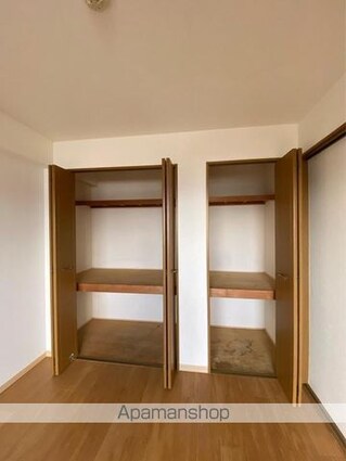 アメニティ屋島[2DK/51.29m2]の収納