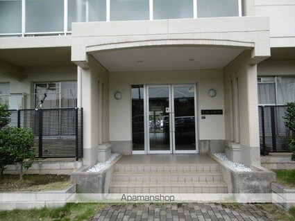 コーポレート東小金井[2LDK/65.67m2]のエントランス