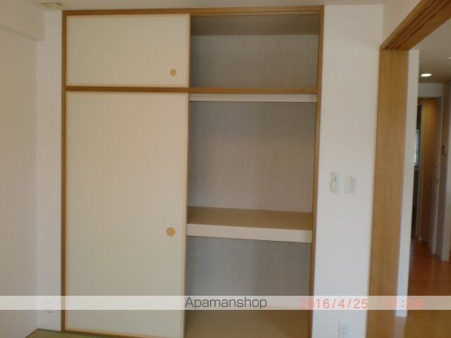 サーパス鶴ヶ岡の内装写真