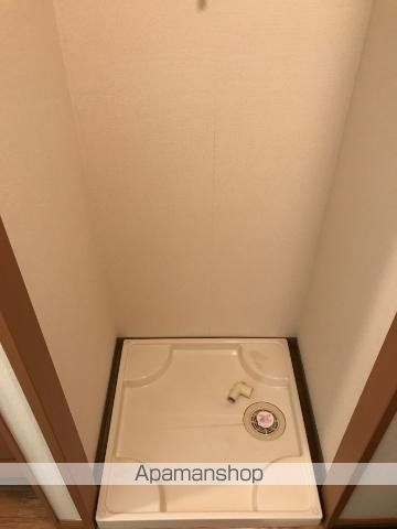 エヴァー グリーンの内装写真