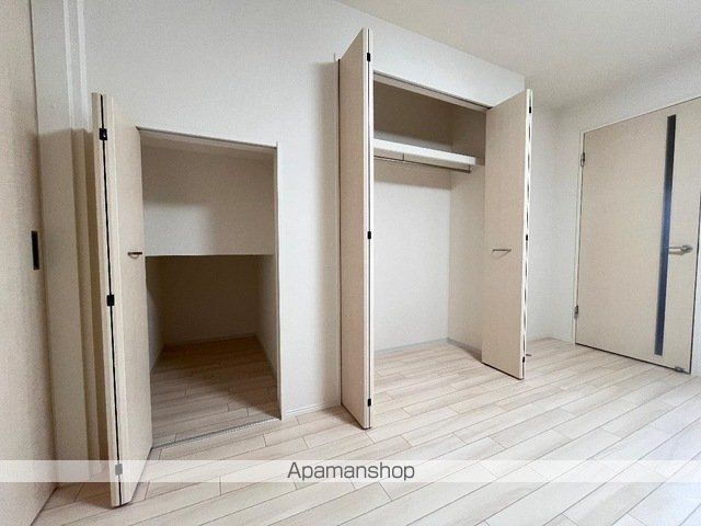 ディパーチャ いやの内装写真
