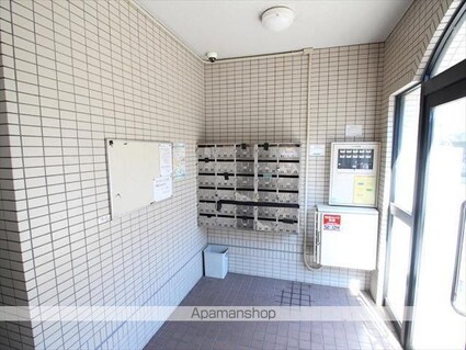 シティーハイツ本町[1K/23.75m2]のエントランス