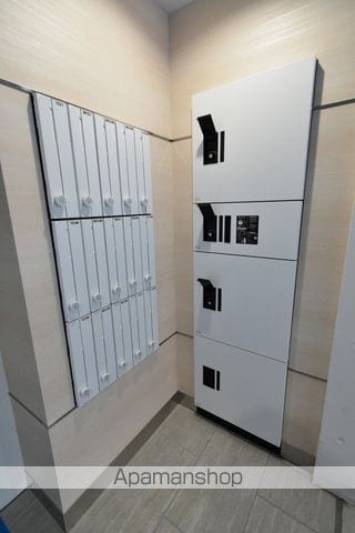 フラゼ美園の玄関写真