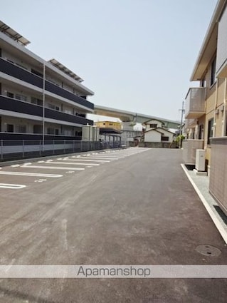 スペリアージュ　Ｂ棟[3LDK/68.43m2]の駐車場