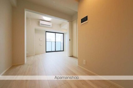 ＰＲＥＭＩＵＭ　ＣＵＢＥ　王子神谷[1DK/25.62m2]のリビング・居間