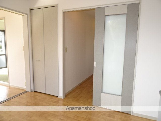LOGEMENT DE HAUT PONの内装写真