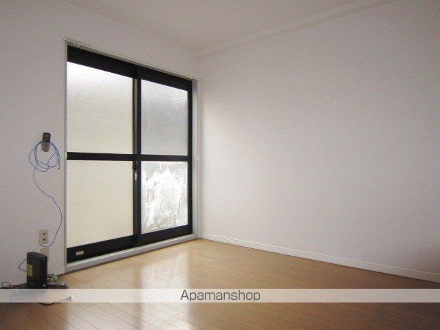 レオパレスレジデンス上松の内装写真