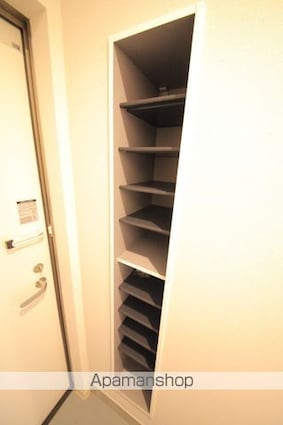 ルヴォン[1R/17.92m2]の内装2