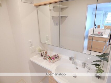 東京都昭島市郷地町２丁目[1LDK/49.77m2]の洗面所