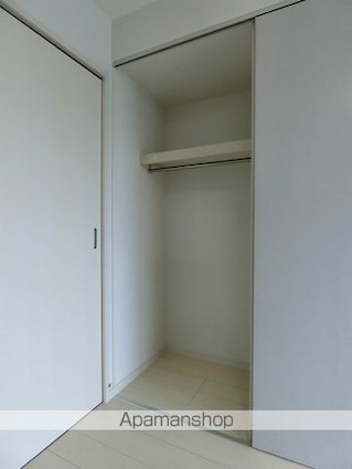 東京都新宿区榎町[1DK/35.8m2]の収納