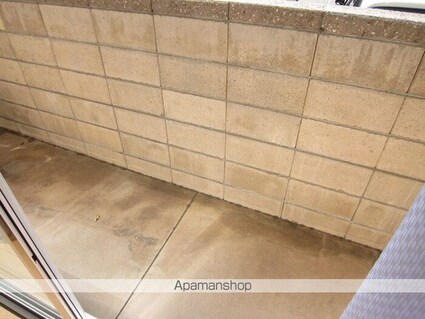 ＰＲＩＤＥーＩ[1K/31.5m2]のバルコニー