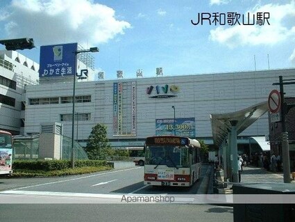 和歌山県和歌山市谷町[1K/19.38m2]の周辺1