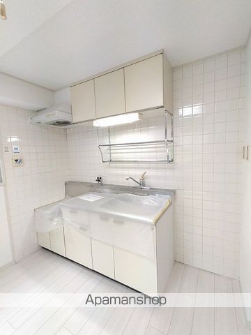 光栄ハイツ千里丘の内装写真