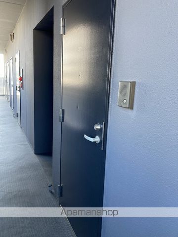 オクト川端町の玄関写真
