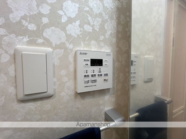 Luxe新大阪VIの内装写真