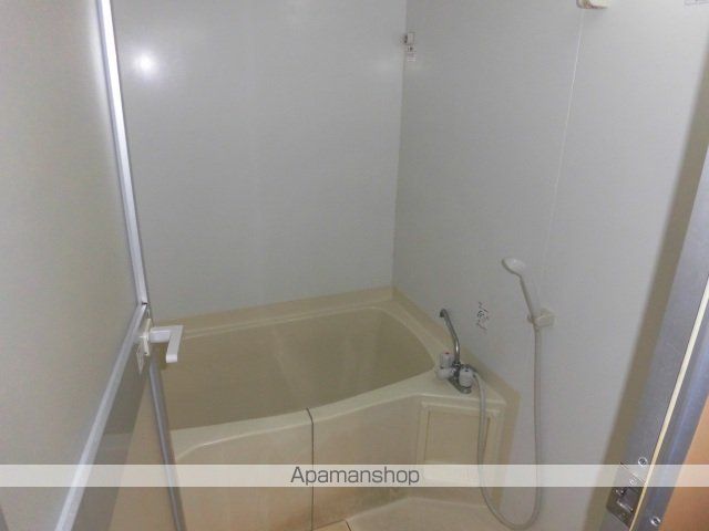 ラフィネ牛田本町の内装写真