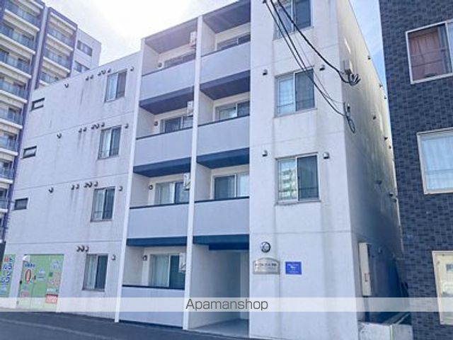 メープルコート平岸の外観写真