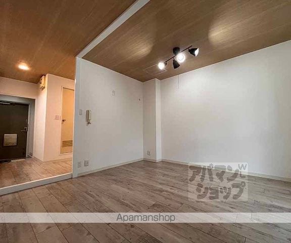 メイプルリーフ嵐山の内装写真