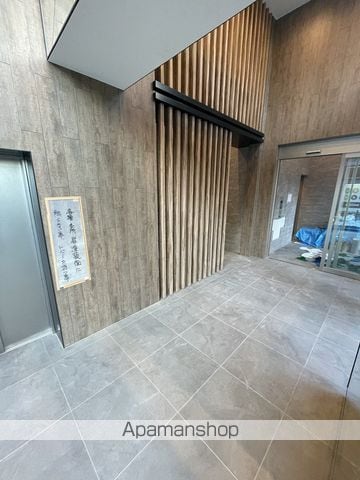 プラウドフラット亀戸ステーションプレイスの玄関写真