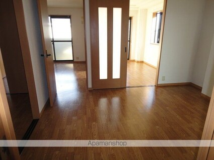 グランドール佐渡[3DK/57.75m2]のリビング・居間