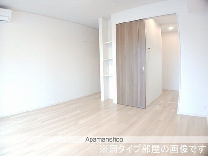 メゾンラテ稲葉[1K/40.01m2]のリビング・居間