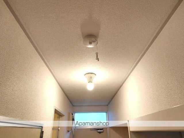シャンプル中村の内装写真