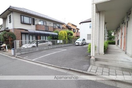 ブラン　コート[1K/26.27m2]の駐車場