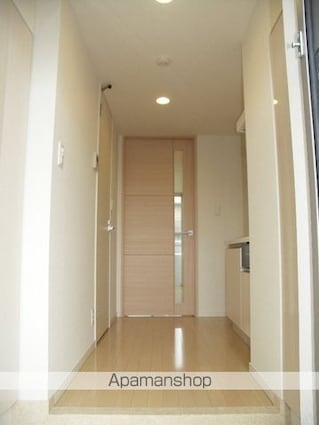 東京都新宿区山吹町[1K/23.76m2]の玄関
