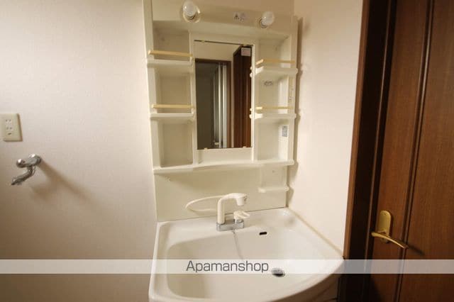 DUPLEX 西島IIの内装写真