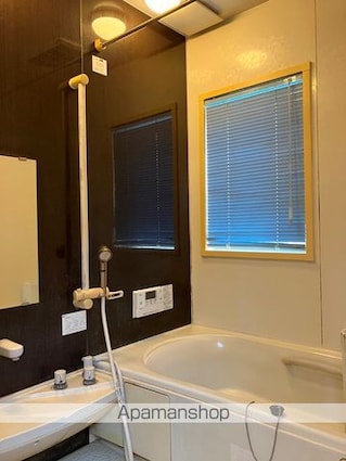 新白岡戸建[4LDK/102.87m2]のバス