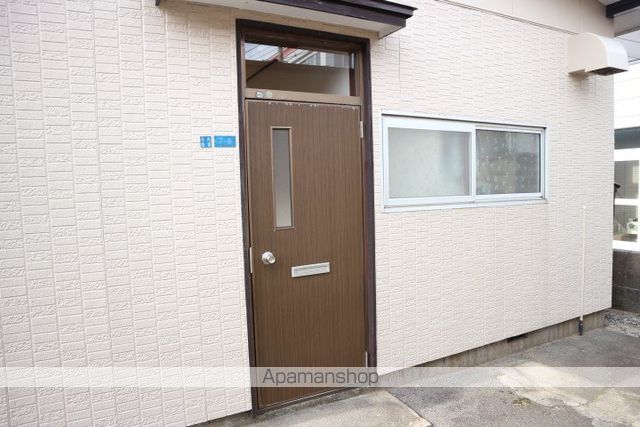 寺内後城加賀屋貸家の玄関写真
