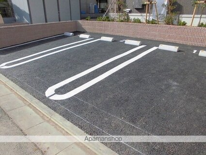 プランドール水元公園[2LDK/48.79m2]の駐車場