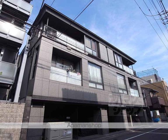 ヴェルビュ二条城東の外観写真