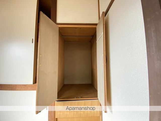 ピアパレス富岡Iの内装写真