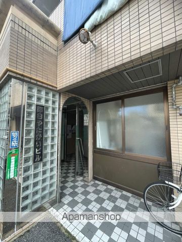 第8やたがいビルの玄関写真