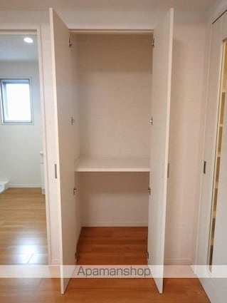 サン・ミッシェル[1R/36.17m2]の内装4