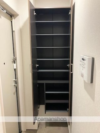 ディアライズ久米中央[1LDK/41.86m2]の玄関