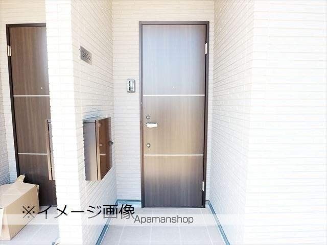 サニーヒルズAの玄関写真