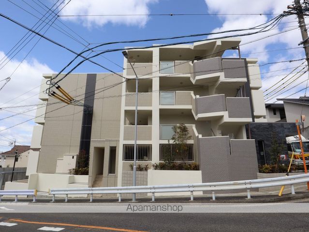 ヌーベルポルト向山の外観写真