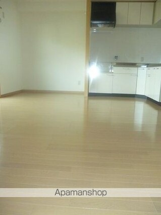 和歌山県和歌山市本脇[2LDK/56.85m2]のリビング・居間