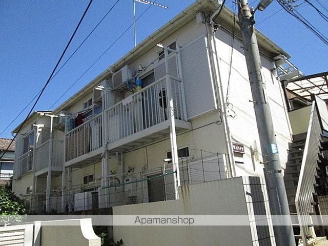 最上ハイツの玄関写真