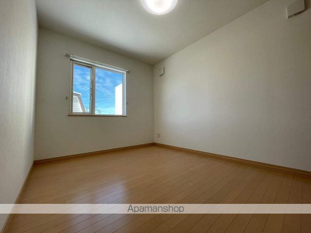 detached 北海道中川郡池田町字西二条４丁目6-1

地図を見る