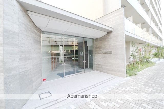 レスピール川崎の玄関写真