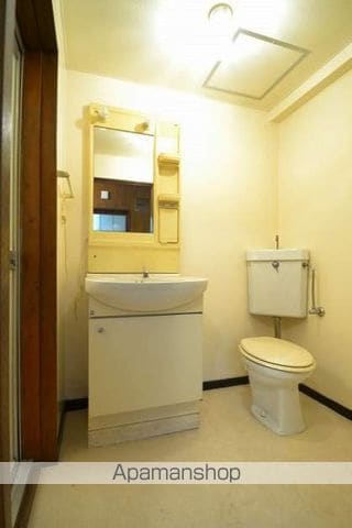 船田酒店ビルの内装写真