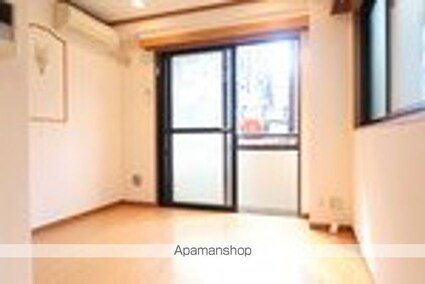 Ｔ’ｓ　ｇａｒｄｅｎ中野[1K/18.58m2]のリビング・居間2