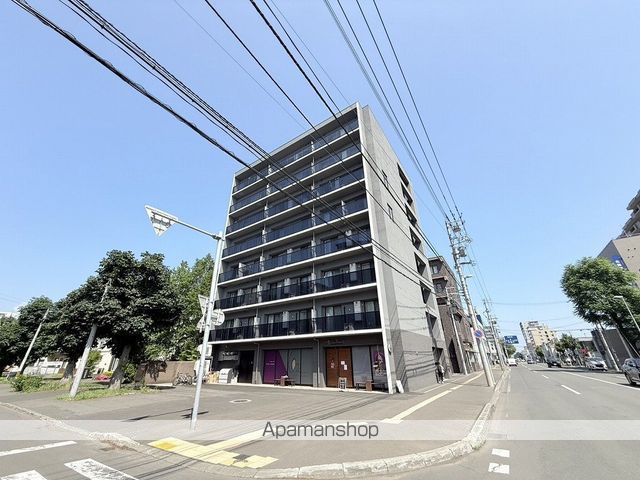 スペチアーレ420の外観写真