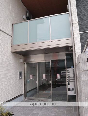 シャーメゾン嘉右衛門の玄関写真