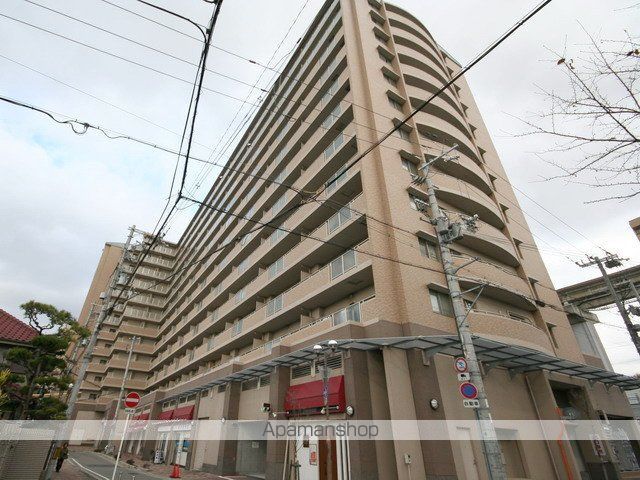 モンセーヌ蛍池ステーションサイドの外観写真