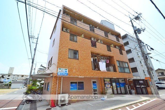 庚午坂本ビルの外観写真
